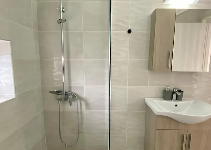 White Lotus Loft & Lägenhet